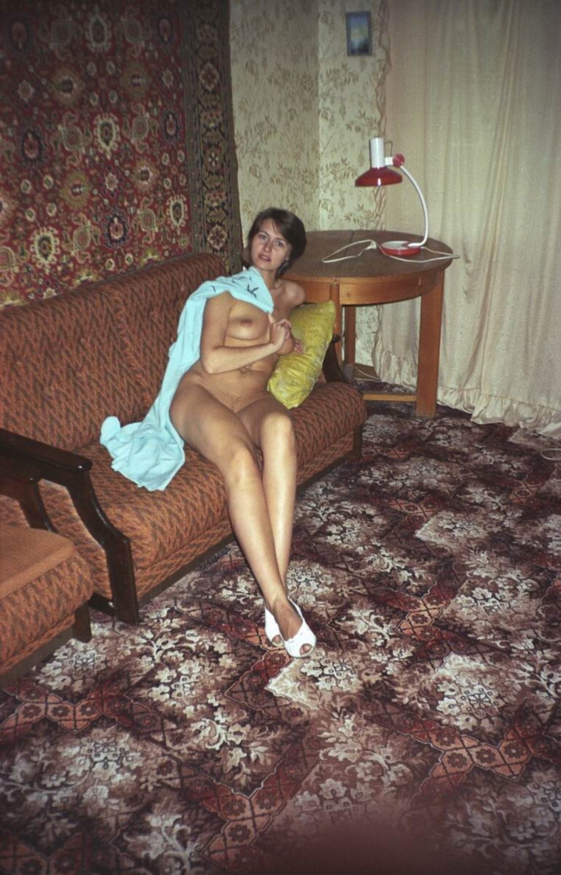 Советские голые девушки - 85 фото